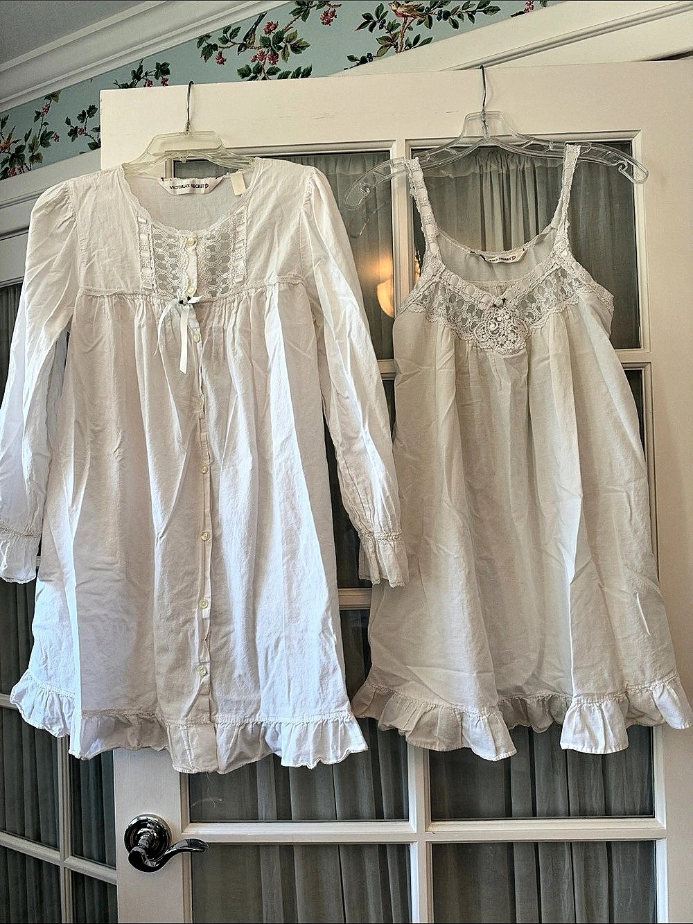 Victoria's Secret White Lace Nightgown and Robe Set